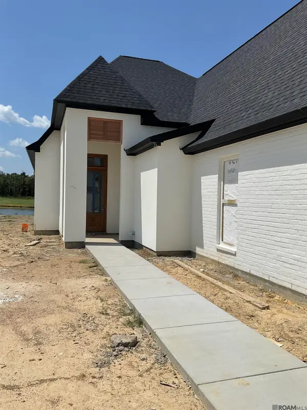26343 Somerset Hills Ct, Denham Springs, LA 70726