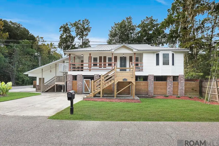 14490 Samantha Dr, Denham Springs, LA 70726 - #2