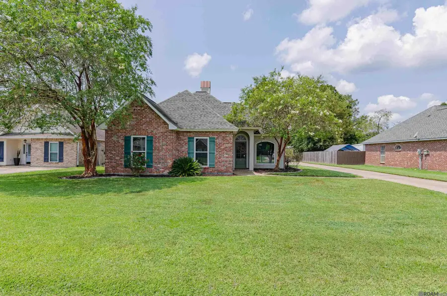 10013 River Run Estates Rd, Saint Amant, LA 70774 - #2