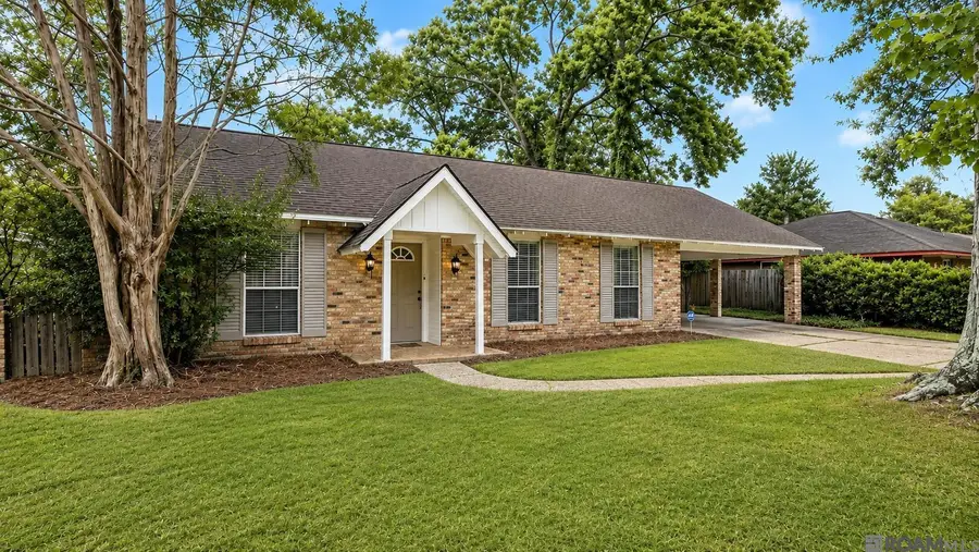 8166 Franwood Dr, Baton Rouge, LA 70806 - #2