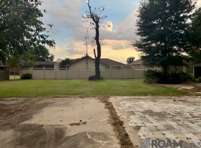 1201 Lawrence St, Lutcher, LA 70071 - #2