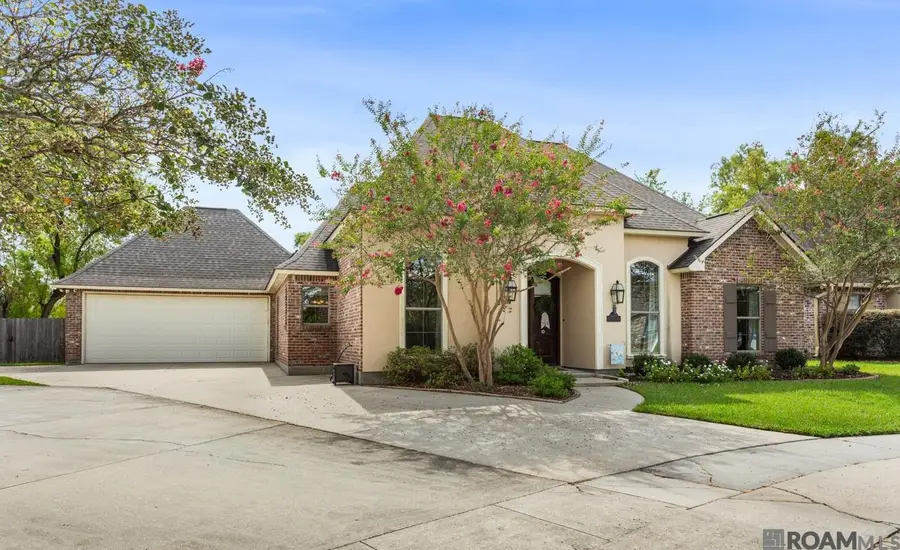 2263 Hillsprings Ave, Baton Rouge, LA 70810 - #2