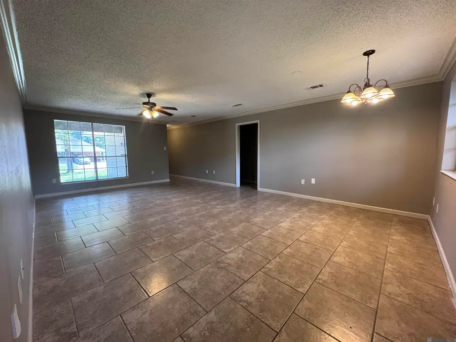 5151 Bangor Dr, Baton Rouge, LA 70814 - #3