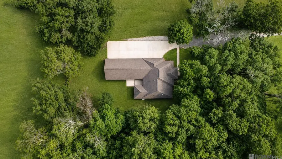 18137 Greenwell Springs Rd, Greenwell Springs, LA 70739 - #2