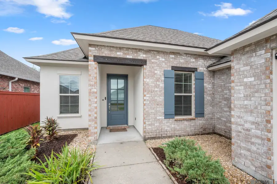 36410 Belle Reserve Ave, Geismar, LA 70734 - #2