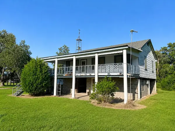 2047 Bayou Dularge Rd, Theriot, LA 70397