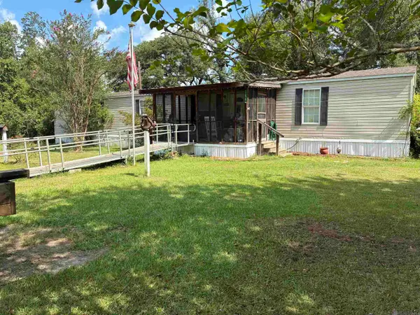 17455 Cardinal Ln, Hammond, LA 70401