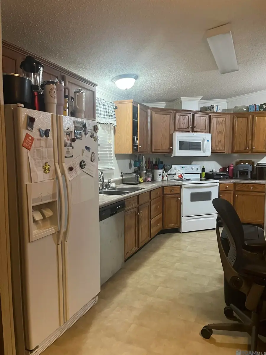 17455 Cardinal Ln, Hammond, LA 70401 - #2