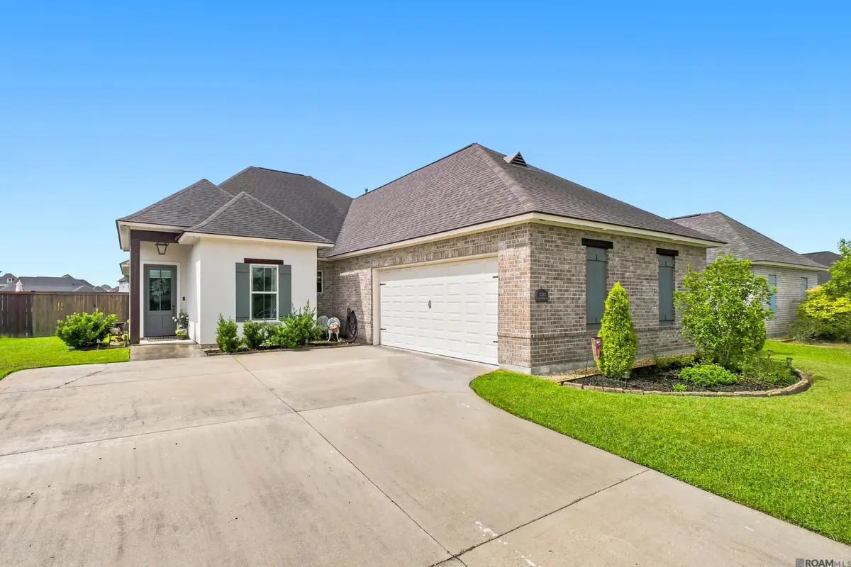 13361 Belle Prairie Dr, Geismar, LA 70734 - #1