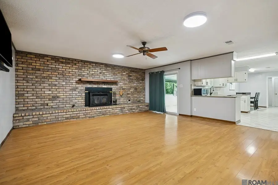 33873 Duff Rd, Walker, LA 70785 - #3