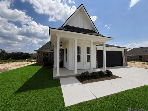 29445 Northlake Drive, Denham Springs, LA 70726