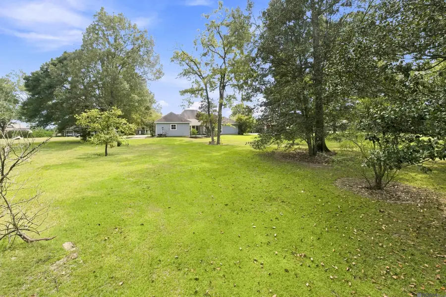 18637 Magnolia Bend Rd, Greenwell Springs, LA 70739 - #2