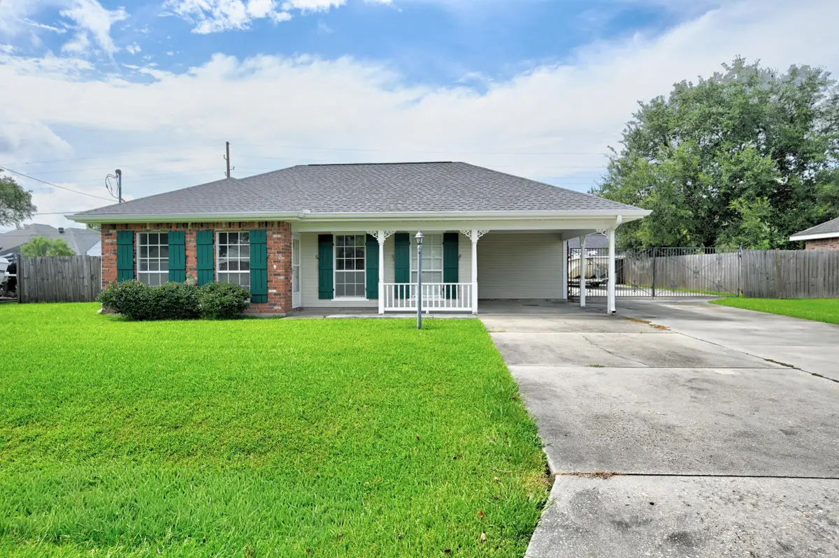 306 Parkside Dr, Thibodaux, LA 70301 - #1