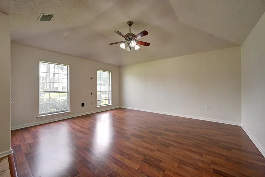 306 Parkside Dr, Thibodaux, LA 70301 - #3