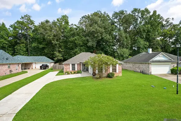 6936 Elm Park Ln, St Francisville, LA 70775