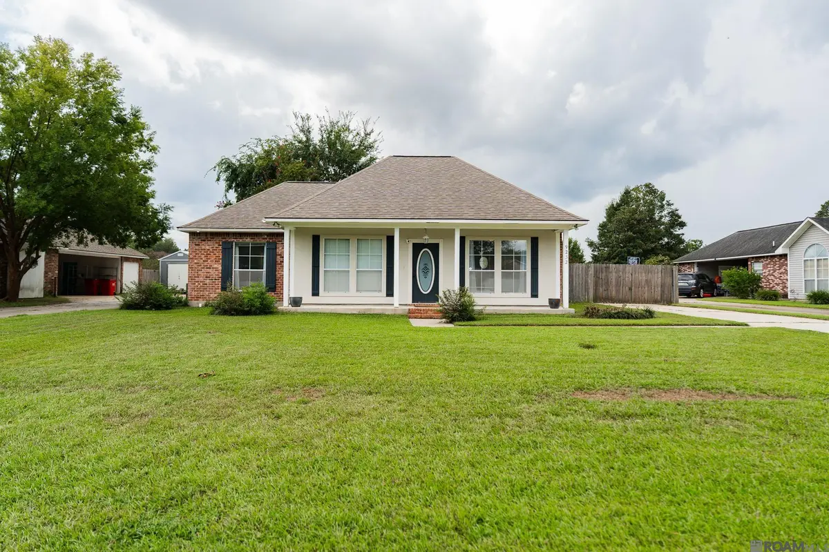 9232 Jordan Dr, Denham Springs, LA 70726 - #1