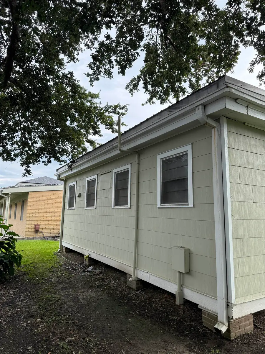 506 Saint Louis St, Thibodaux, LA 70301 - #3