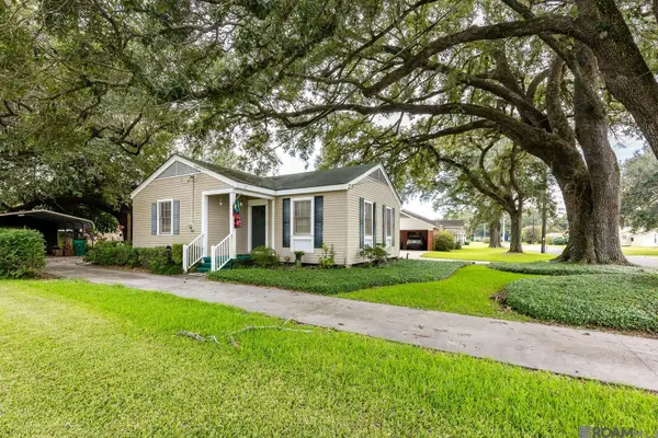 58319 Irion St, Plaquemine, LA 70764