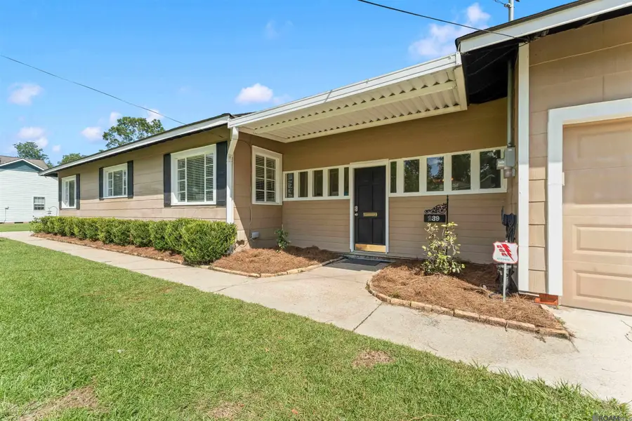 239 Oak St, Denham Springs, LA 70726 - #3