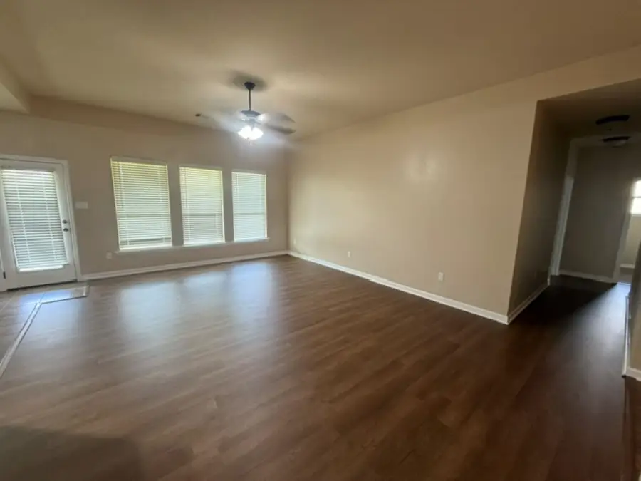 192 Carriage Way, Thibodaux, LA 70301 - #3