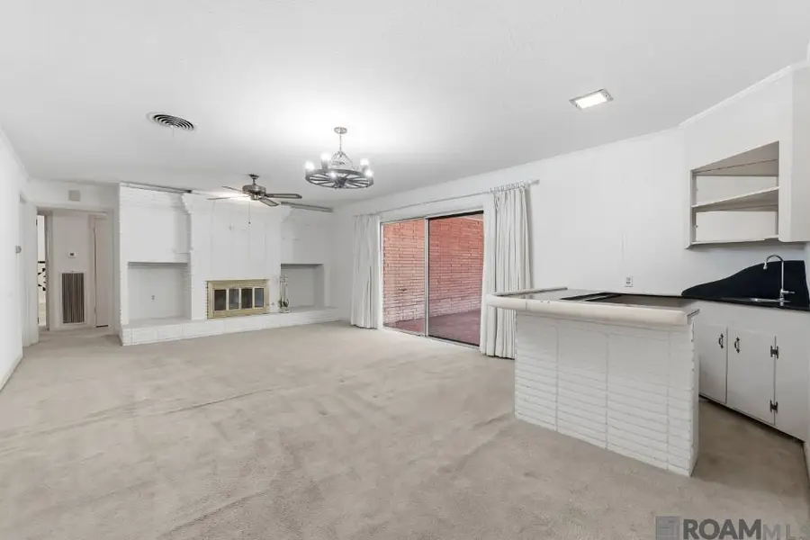 780 Sherwood Forest Blvd, Baton Rouge, LA 70815 - #2