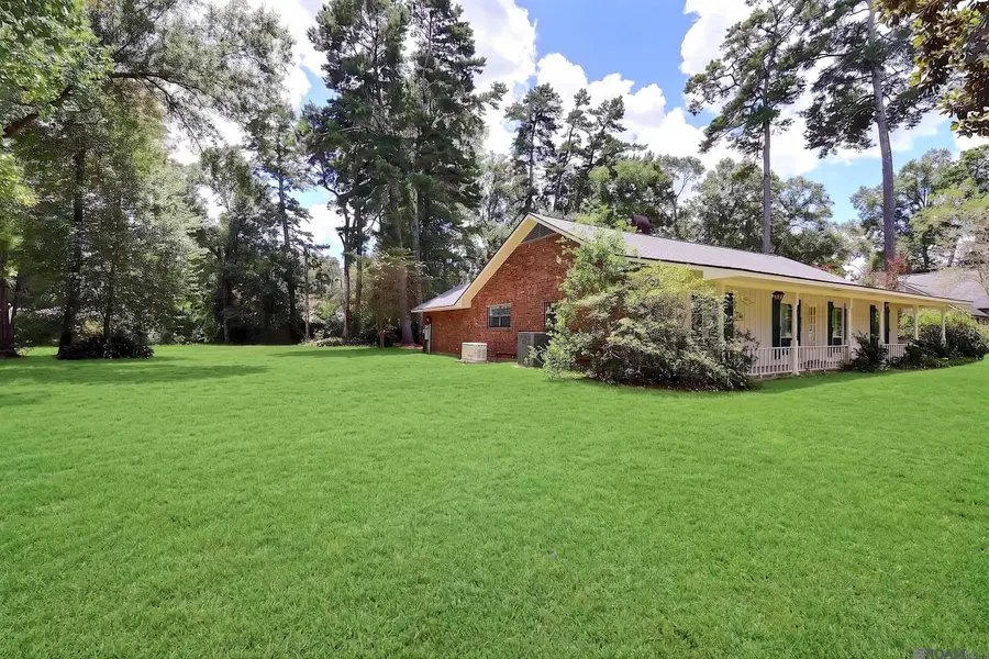 15826 Chivre Ave, Greenwell Springs, LA 70739 - #2