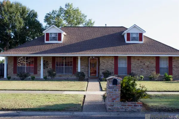 9566 Great Smokey Ave, Baton Rouge, LA 70814