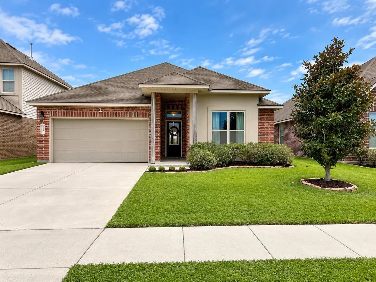 7548 Cherrybark Oak Dr, Gonzales, LA 70737 - #1
