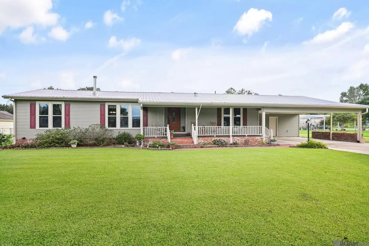 38449 Charleston Rd, Prairieville, LA 70769 - #1