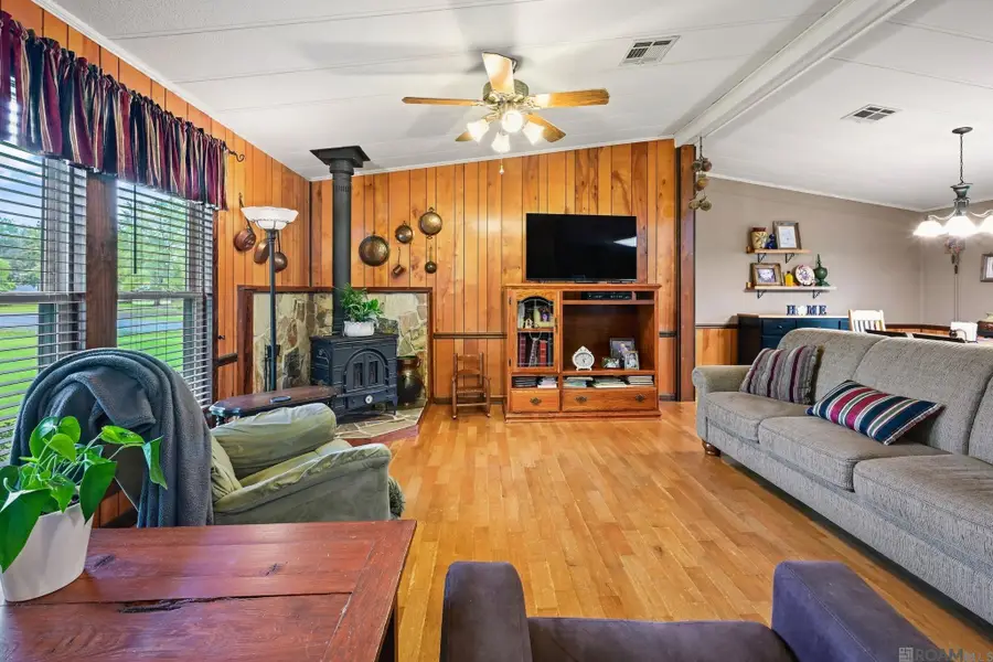 38449 Charleston Rd, Prairieville, LA 70769 - #3