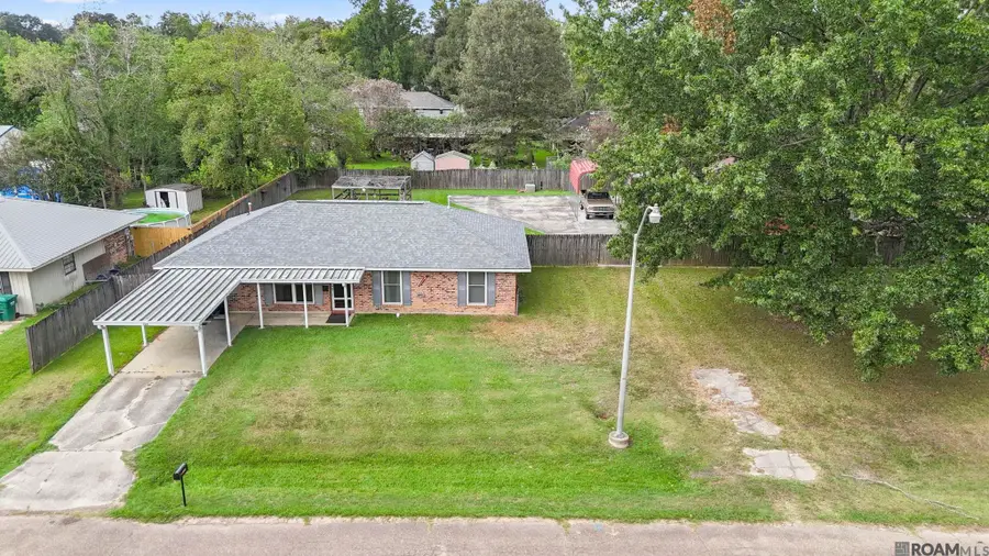 725 Kennedy Ave, Denham Springs, LA 70726 - #2