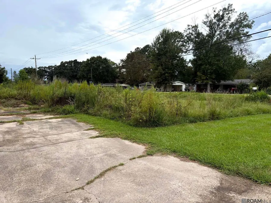 9644 Foster Rd, Baton Rouge, LA 70811 - #3
