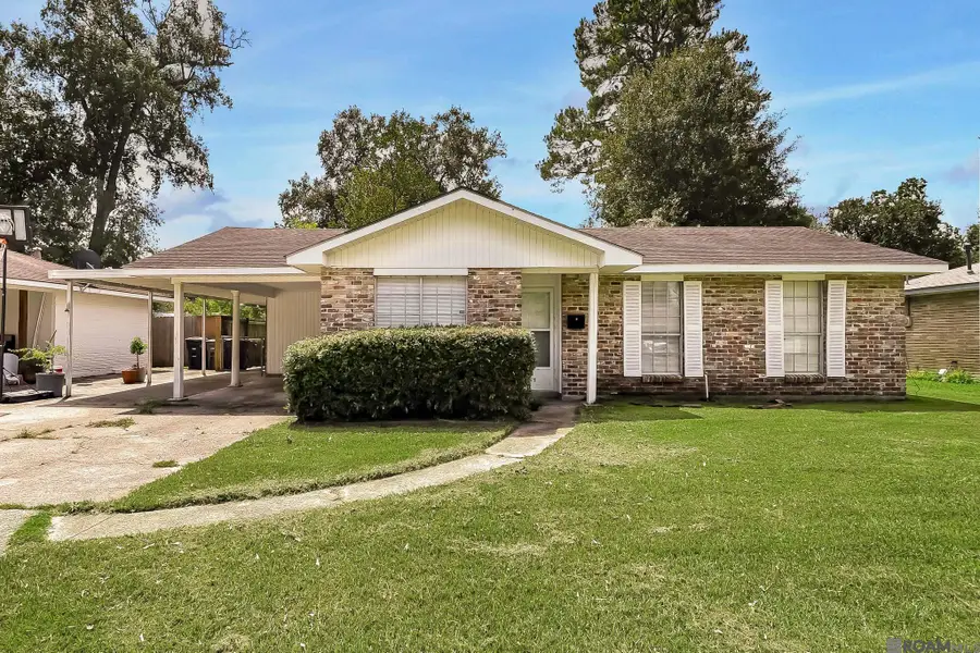 14240 Locust Dr, Baton Rouge, LA 70819 - #2