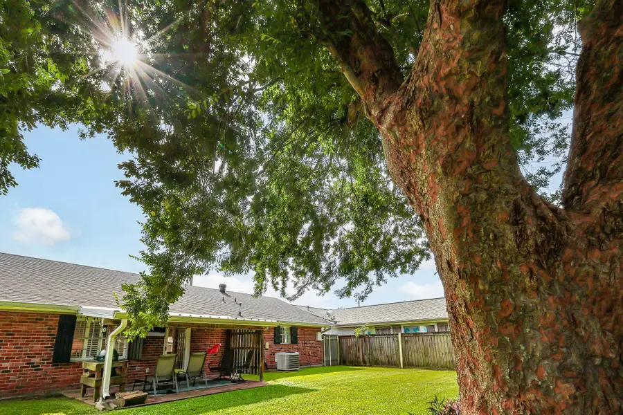 310 Amis St, Thibodaux, LA 70301 - #3