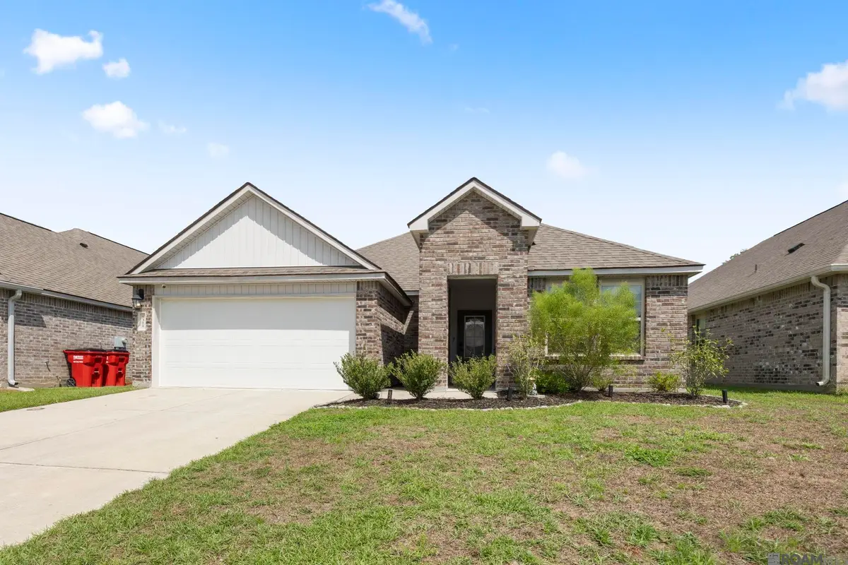 8311 Rosemary Ave, Denham Springs, LA 70726 - #1