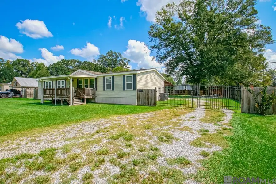 20926 Holmes Dr, Zachary, LA 70791 - #3