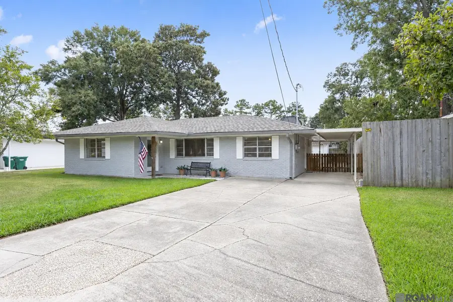 110 Joan St, Denham Springs, LA 70726 - #2