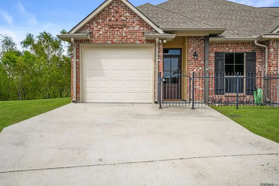 26710 Palmetto Lake Court West, Denham Springs, LA 70726 - #2