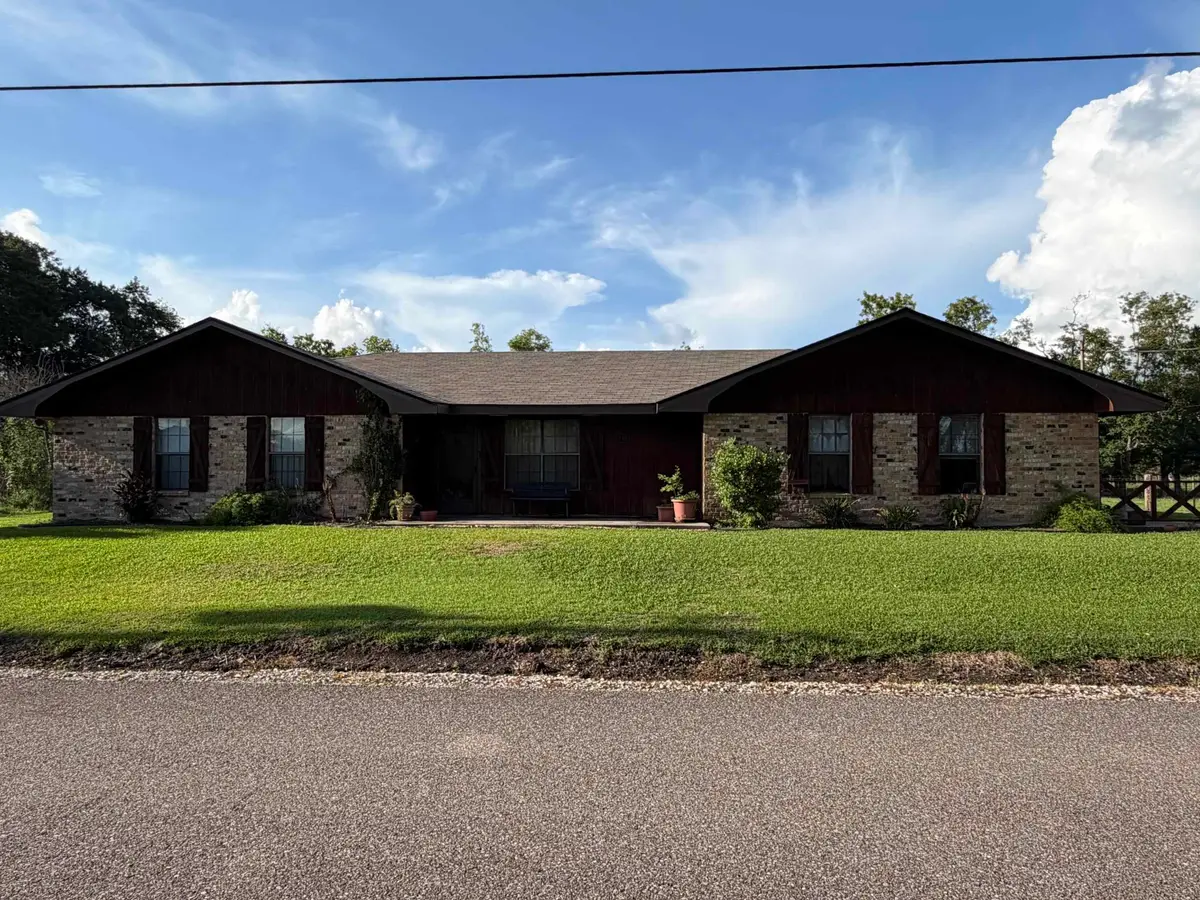 225 East 71st Street, Cut Off, LA 70345 - #1