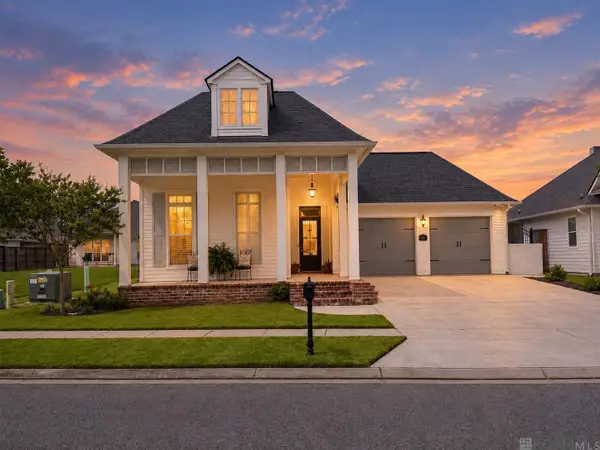38182 Emery Ln, Prairieville, LA 70769