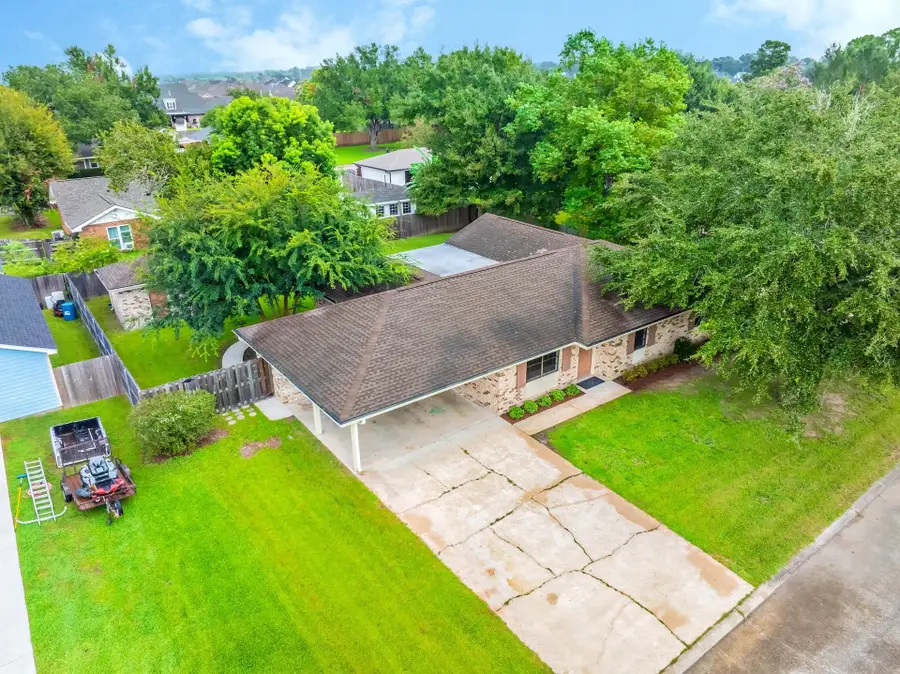 303 Hermitage Dr, Thibodaux, LA 70301 - #3