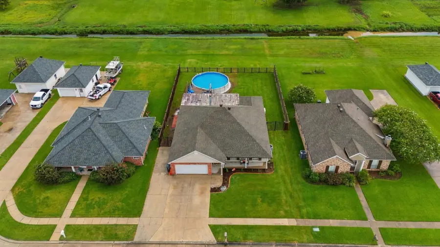 131 Wimbleton Street, Houma, LA 70360 - #2