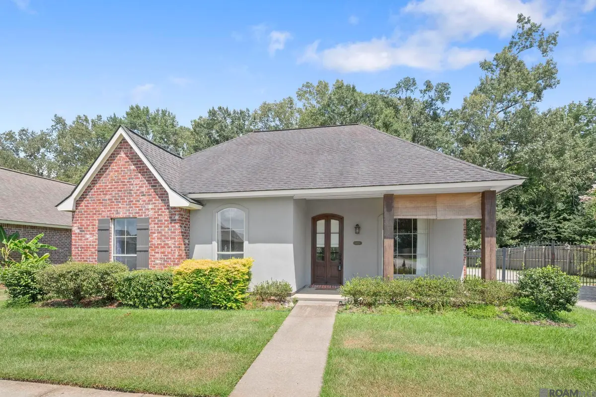 6034 Woodbend Dr, Zachary, LA 70791 - #1