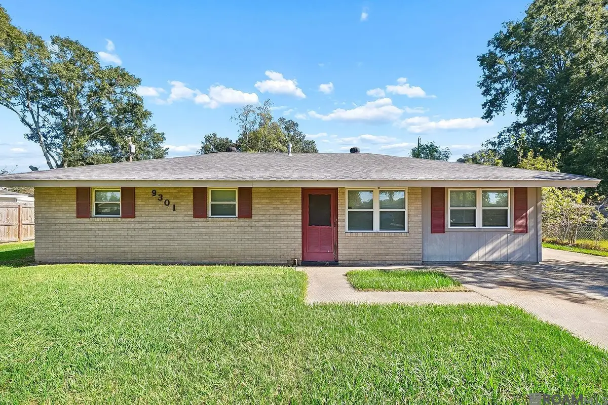 9301 Randall Dr, Denham Springs, LA 70726 - #1