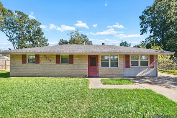 9301 Randall Dr, Denham Springs, LA 70726