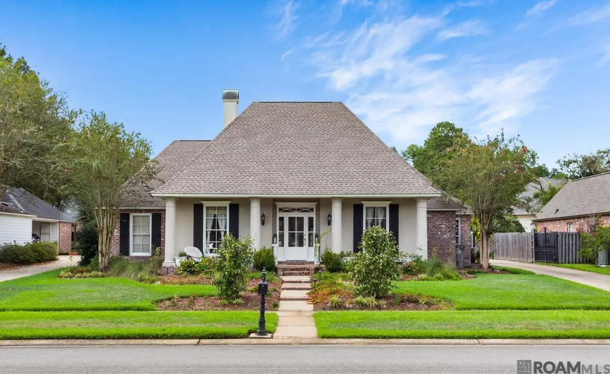 19222 S Trent Jones Dr, Baton Rouge, LA 70810 - #1
