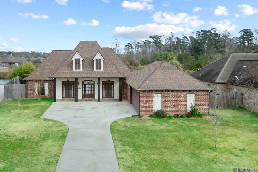 10357 Crooked Creek Ln, Denham Springs, LA 70726 - #2