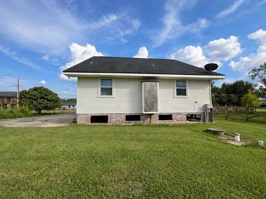 220 Donna Lee Dr, Houma, LA 70363 - #3