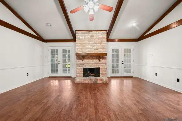 5023 Front Royal Dr, Baton Rouge, LA 70817