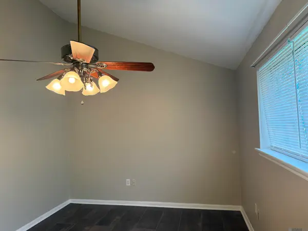 13618 Chalmette Ave, Baton Rouge, LA 70810
